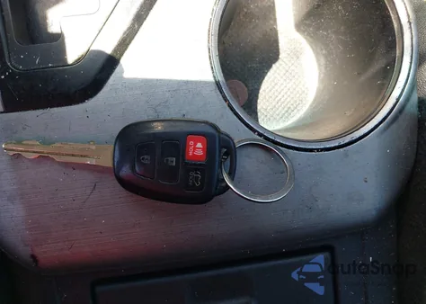 2014 Toyota Camry Se z USA, uszkodzony, nr VIN 4T1BF1FK9EU732368